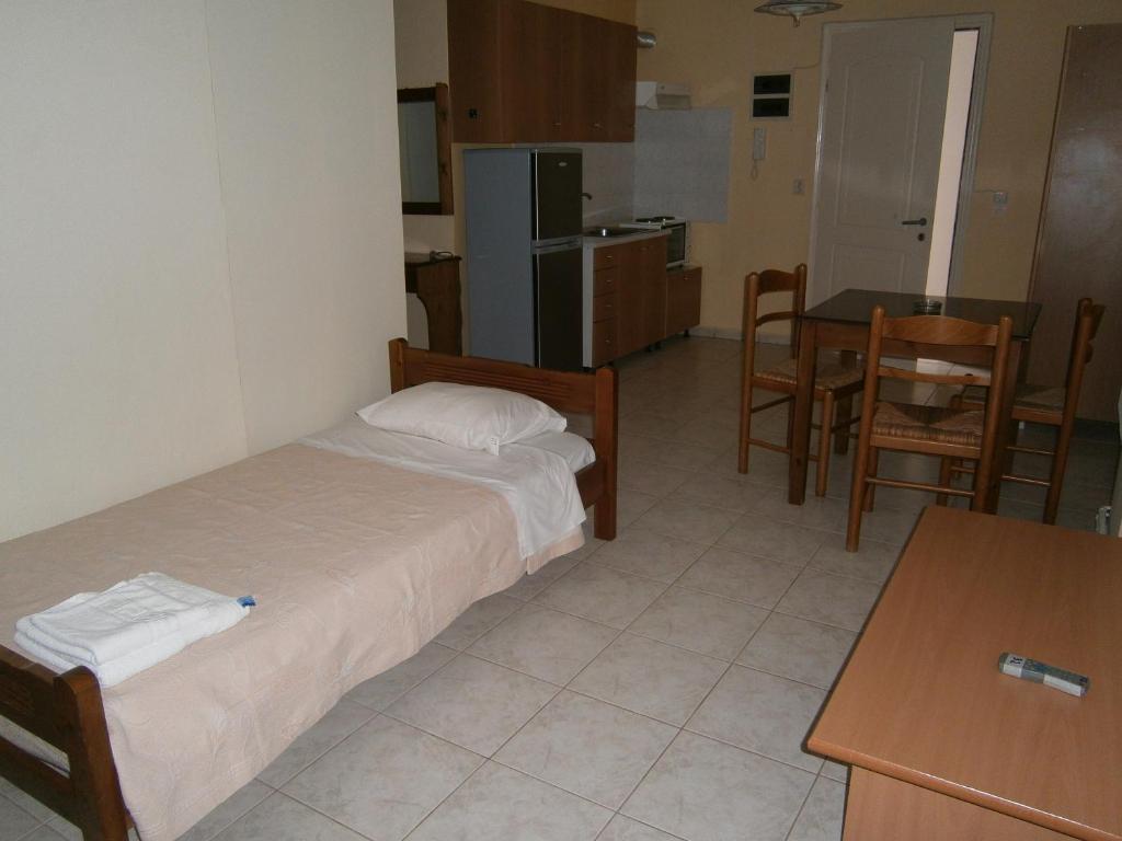 Petros Studios Poros  Bilik gambar